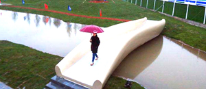 抗老化母粒3D“打印桥”