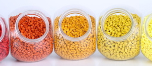 装修你还不用高透明阻燃母粒板吗？